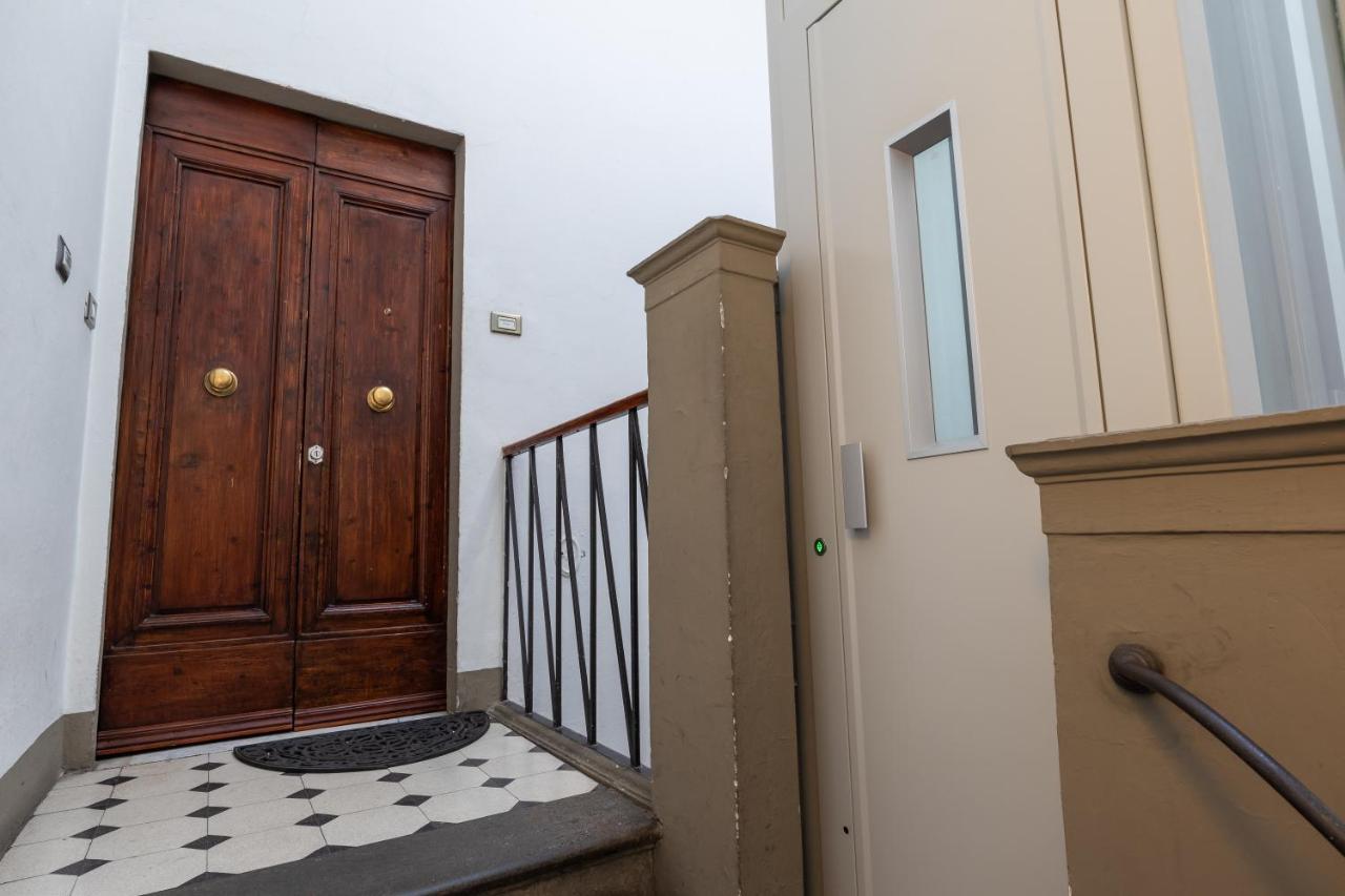 B&B Giorni Dipinti Florence Buitenkant foto